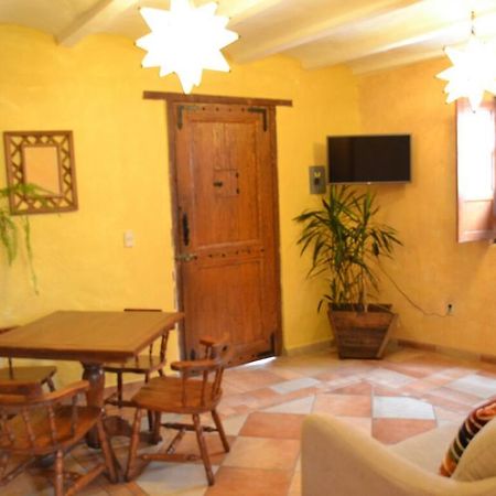 Casa Las Minas - Universidad Guanajuato Ngoại thất bức ảnh