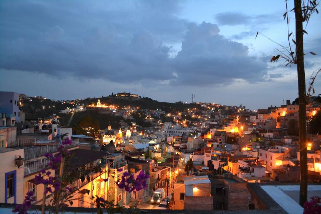 Casa Las Minas - Universidad Guanajuato Ngoại thất bức ảnh
